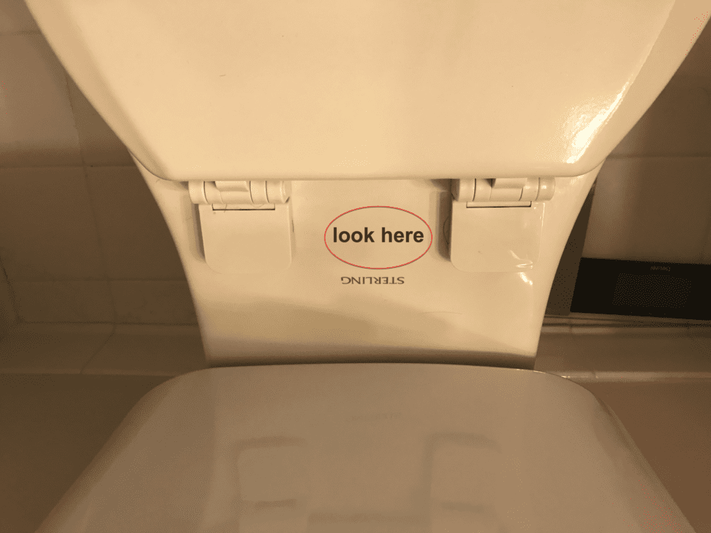 Toilet place for flush volume 1