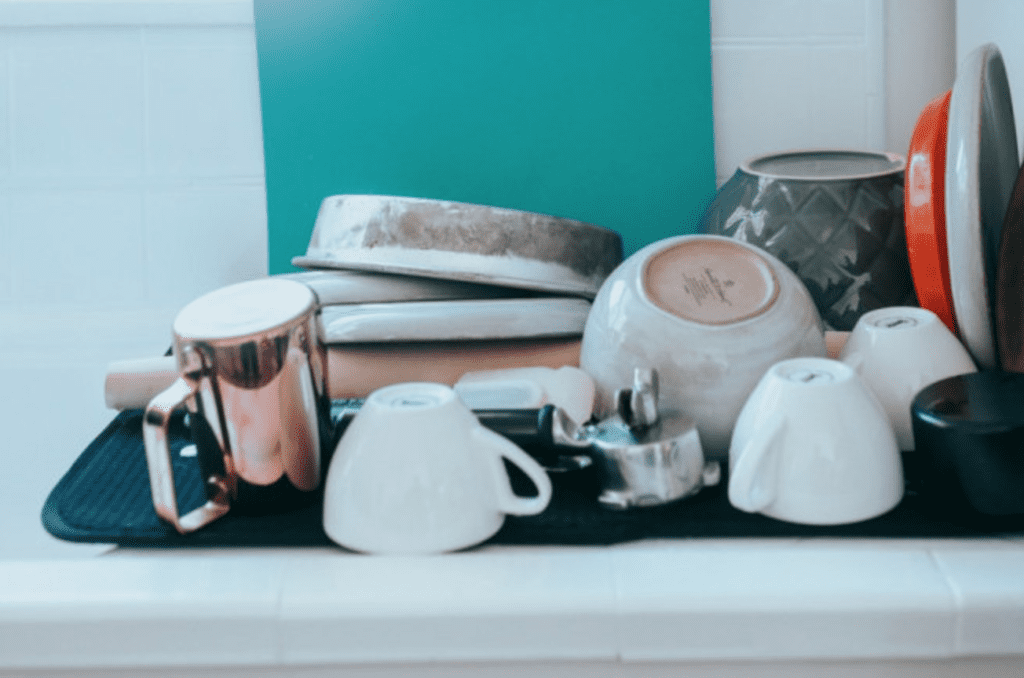 How do you stay motivated to do chores? - Dirty Dishes